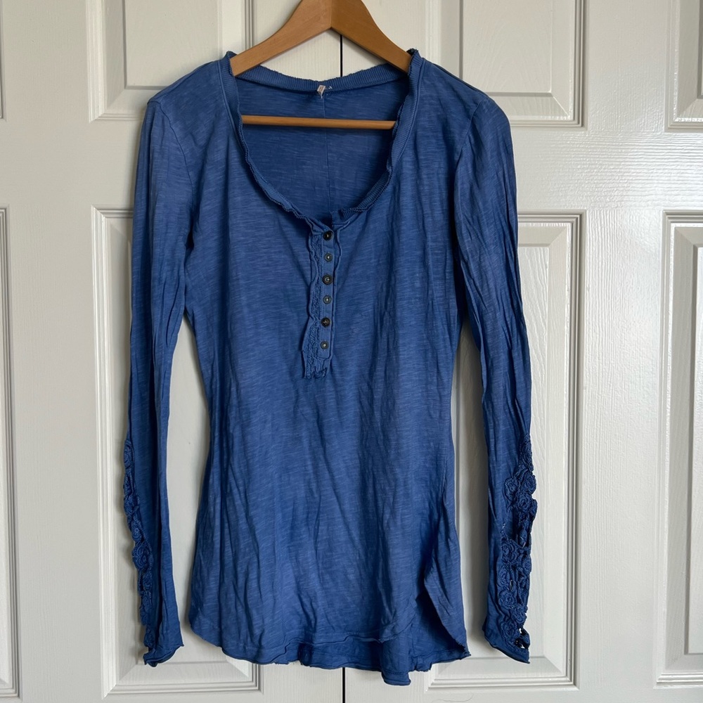 Free people long sleeve shirt blue size marriage